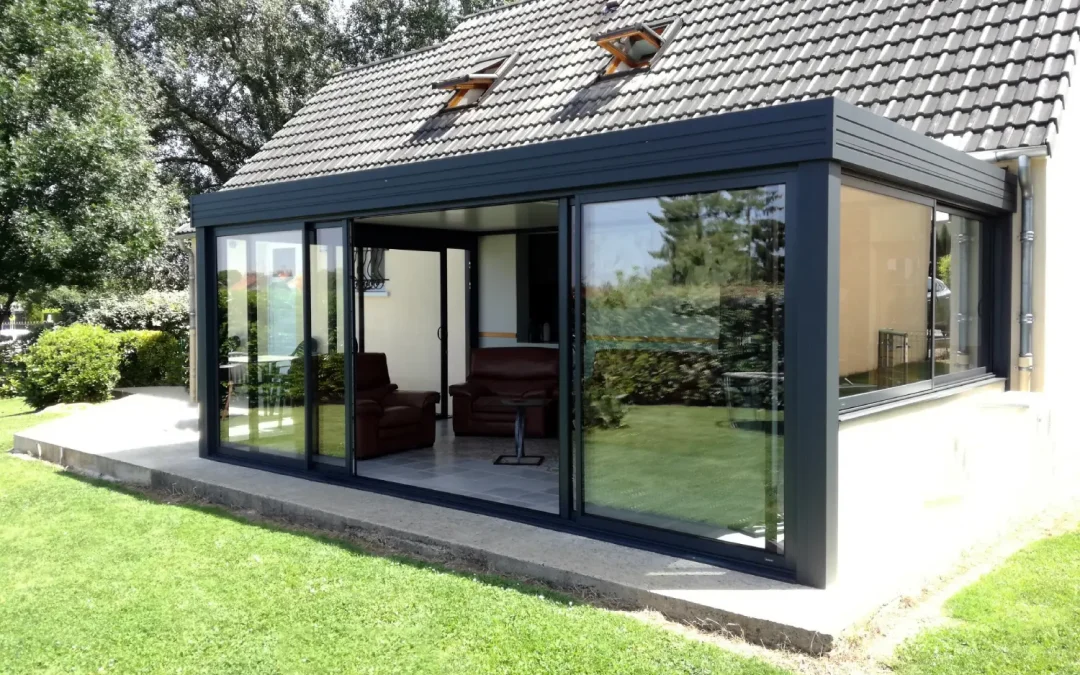 Véranda haut de gamme dans le Vaucluse | augmentez la valeur de votre propriété